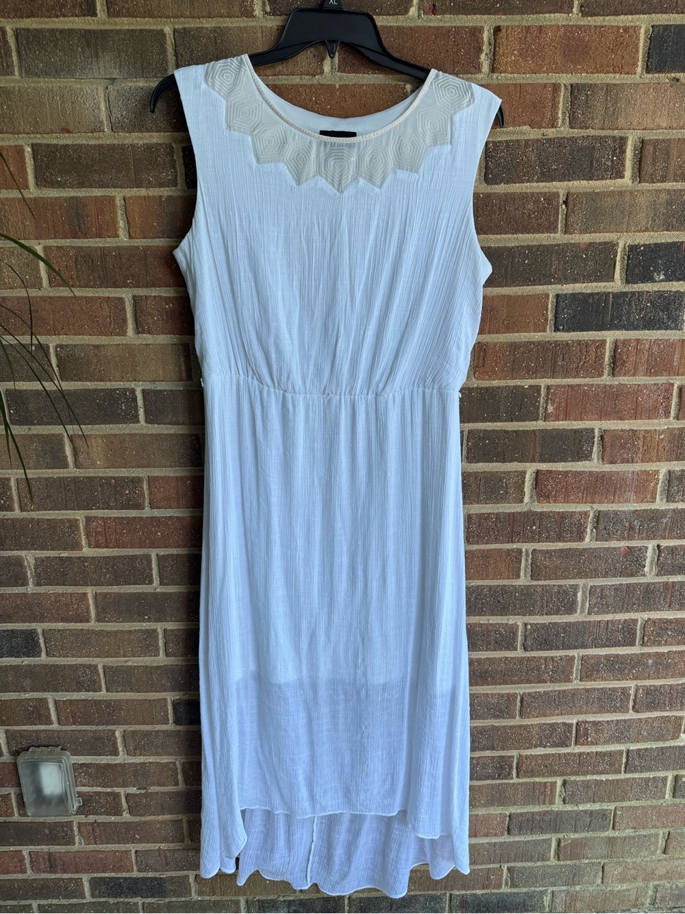 Lightweight White Sleeveless hi-Lo Maxi Dress with Embroidered Neckline